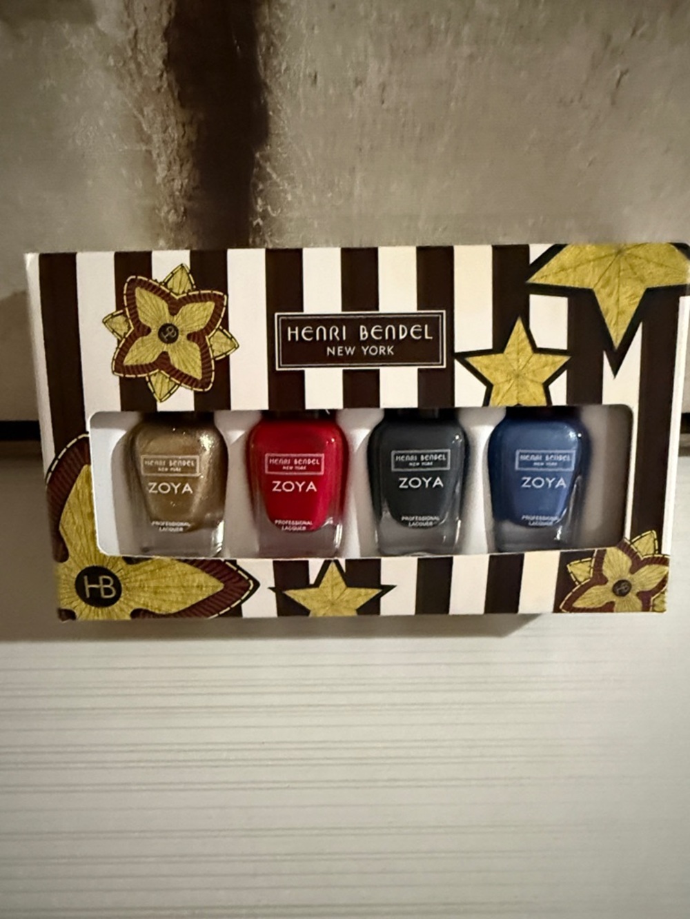Henri Bendel Zoya Lacquer Gift Set 4 limited edition nail polish NIB